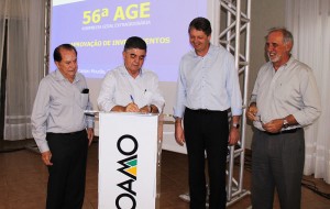 Secretário Marcio Monteiro acompanhou Jaime Verruck, representando o governador Reinaldo Azambuja no Paraná