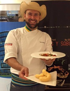 Chef Paulo foi vencedor em 2015 do Prêmio Dólmã e ganhou o título de embaixador da cozinha brasileira