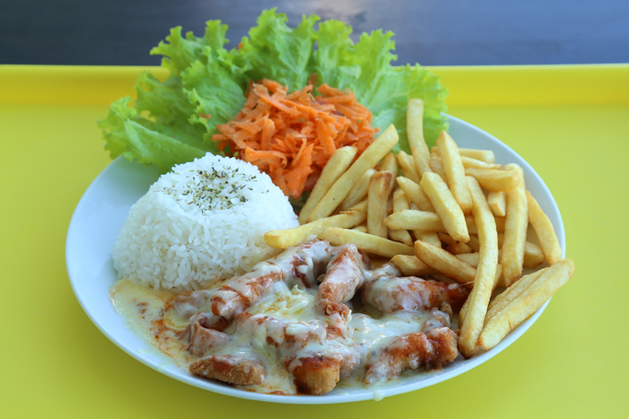 festival-parmegiana de peixe-jet chicken-reduz