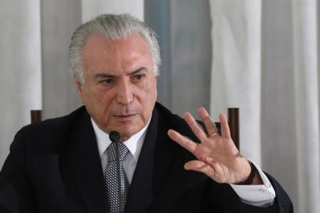 Presidente Michel Temer durante entrevista coletiva no Palácio da Alvorada, em Brasília 22/12/2016 REUTERS/Adriano Machado