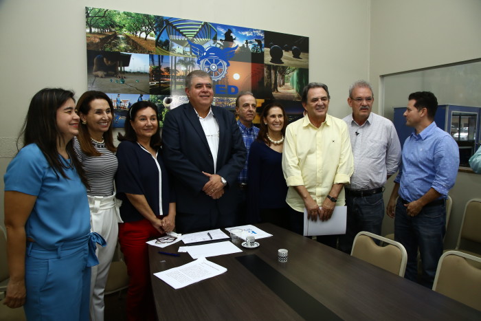 Aced recebeu autoridades para reunião sobre o Hospital de Câncer de Barretos. (Foto: A.Frota).